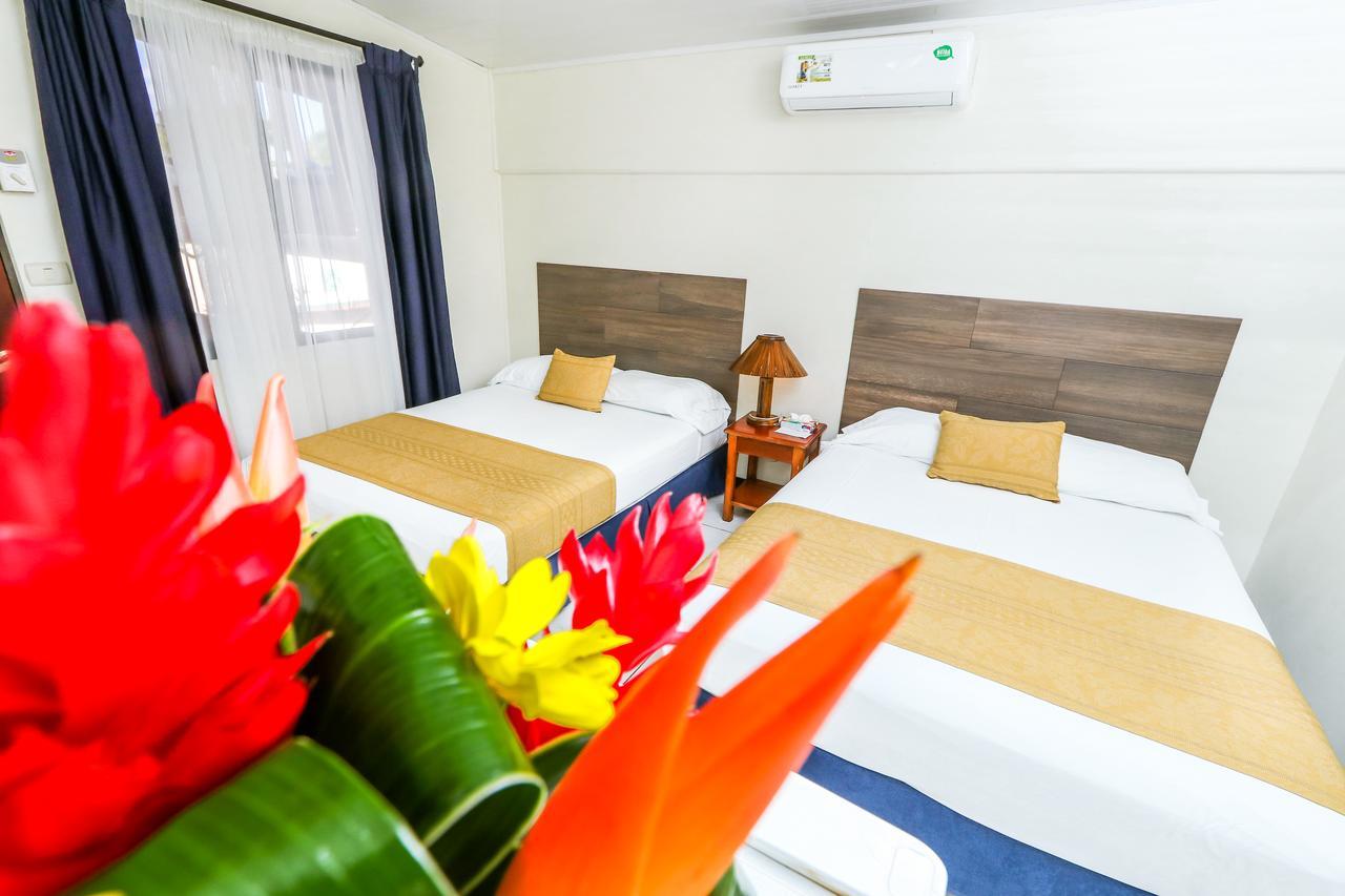 Hotel Flor Blanca Manuel Antonio Eksteriør billede