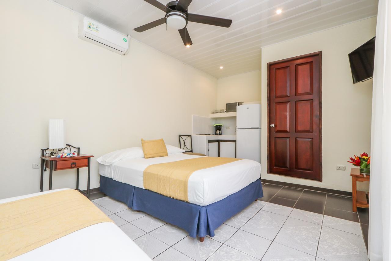 Hotel Flor Blanca Manuel Antonio Eksteriør billede