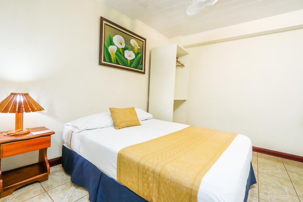 Hotel Flor Blanca Manuel Antonio Eksteriør billede