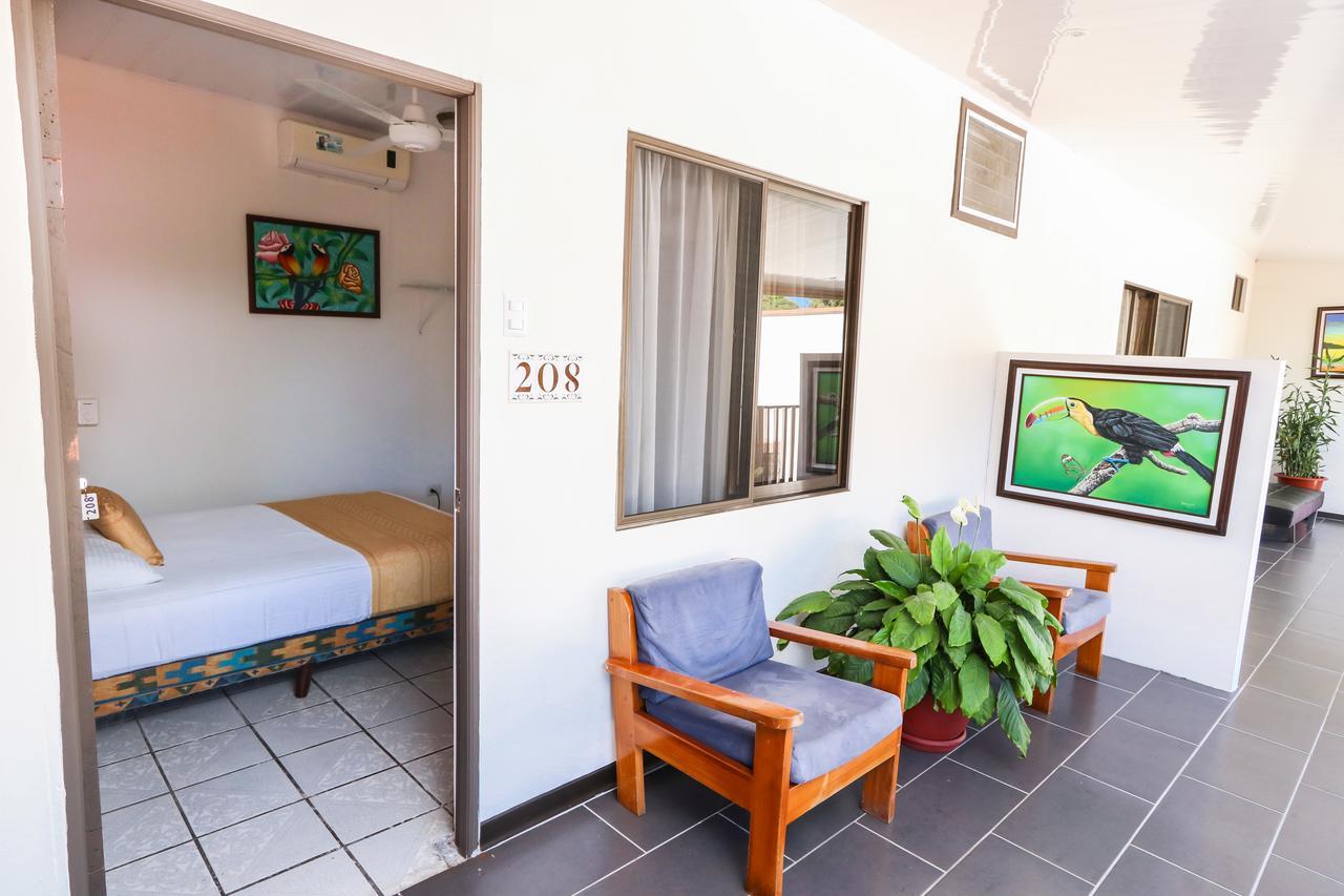 Hotel Flor Blanca Manuel Antonio Eksteriør billede