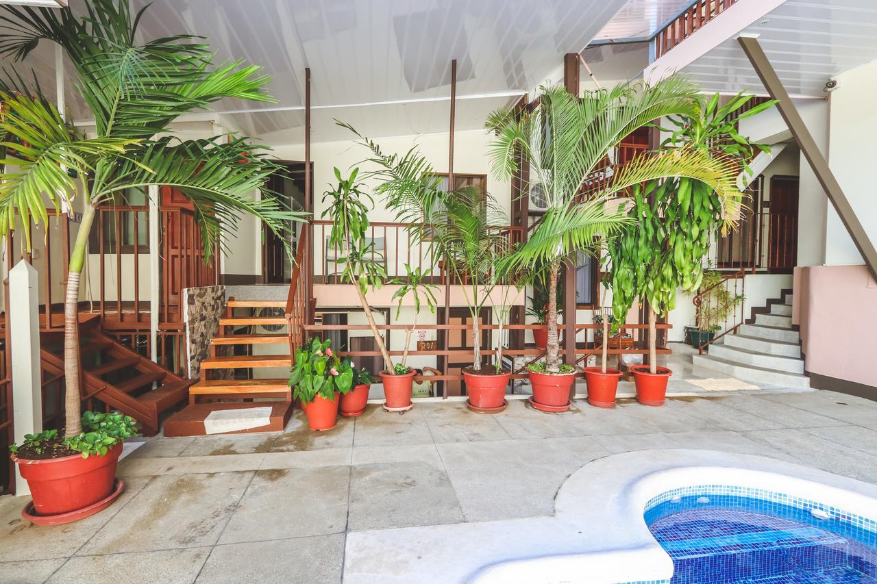 Hotel Flor Blanca Manuel Antonio Eksteriør billede