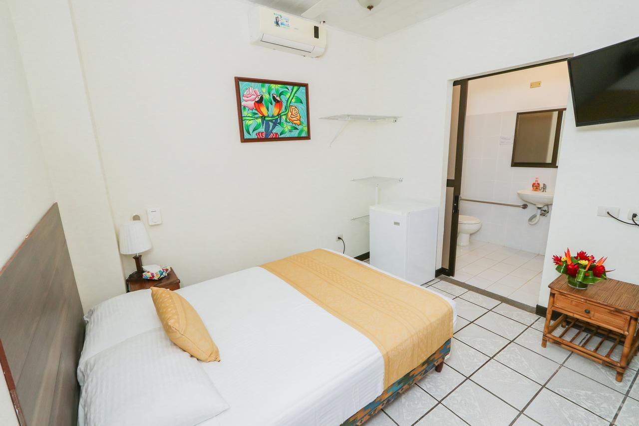 Hotel Flor Blanca Manuel Antonio Eksteriør billede
