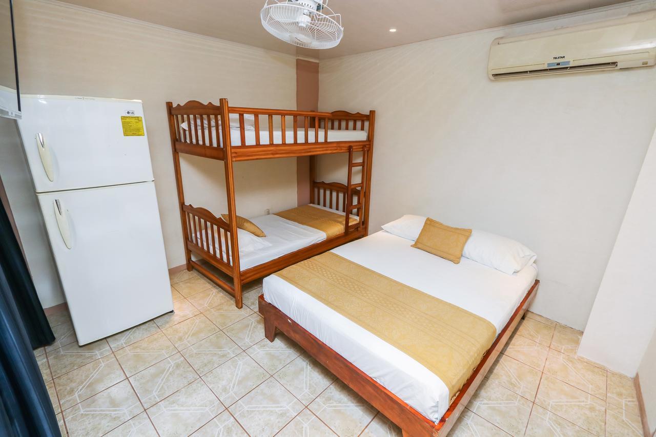 Hotel Flor Blanca Manuel Antonio Eksteriør billede